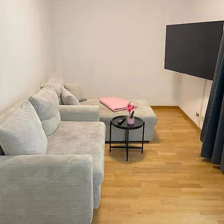 Cozy In Neusser Street شقة كولونيا
