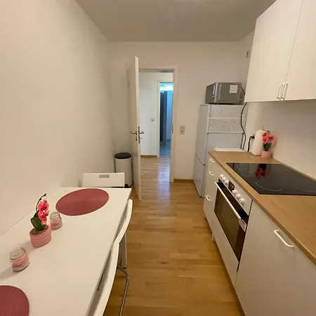 Cozy In Neusser Street * Cologne