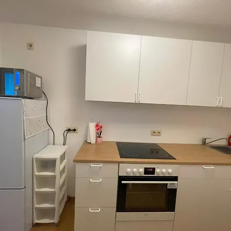 Apartament Cozy In Neusser Street